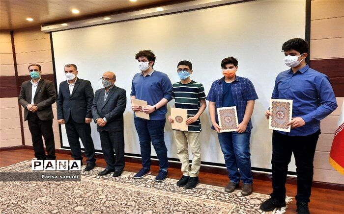 درخشش دانش آموزان منطقه ۱۳ در جشنواره نوجوان خوارزمی