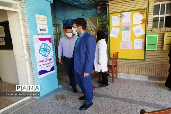 نخستین روز برگزاری امتحانات نهایی پایه نهم در دبیرستان پاینده  اهواز