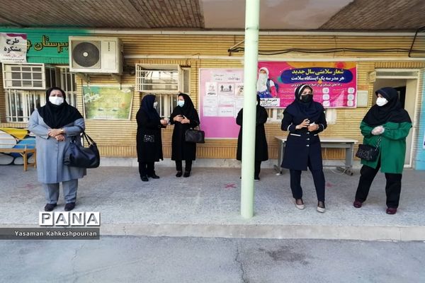 نخستین روز برگزاری امتحانات نهایی پایه نهم در دبیرستان پاینده  اهواز