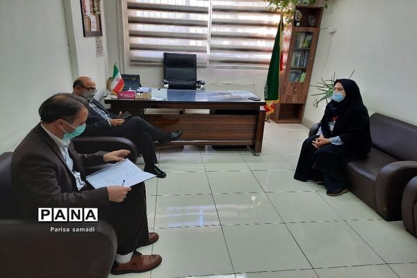 حضور پر شور دانش‌آموزان منطقه ۱۳ در امتحانات نهایی