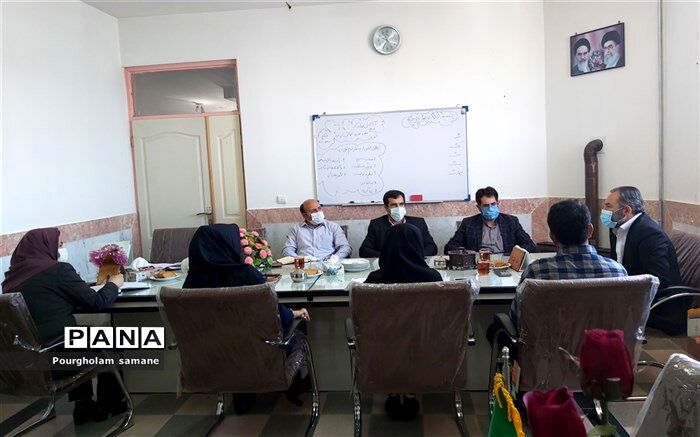 جلسه هم اندیشی مدیران،رئیس سما و مسئولین روابط عمومی در سما شیروان