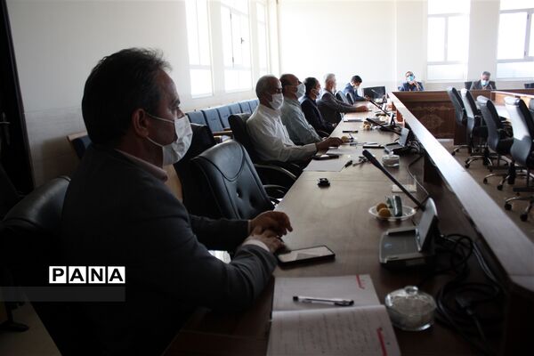 برگزاری دویست و سی و هفتمین جلسه شورای آموزش و پرورش شهرستان ابرکوه