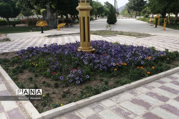 خلوت شدن بلوار سید مرتضی  کاشمر در  اوضاع کرونا