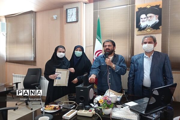 تقدیراز مربیان و دانش آموزان پیشتاز فعال فلاورجان