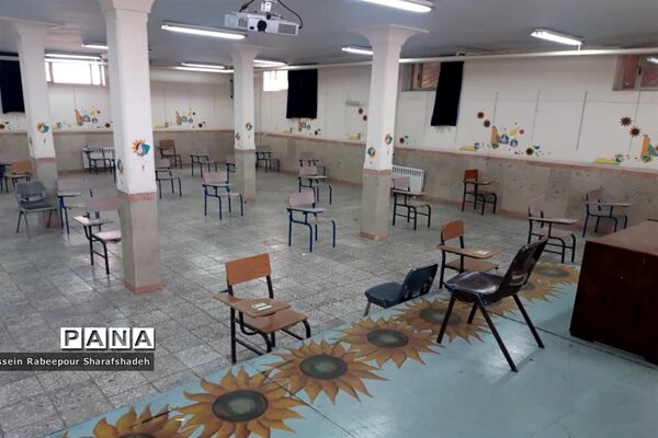 بازدید کارشناس سلامت و تندرستی منطقه 16 از حوزه‌های امتحانات نهایی1400