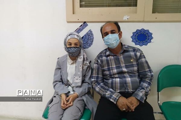 مراسم تقدیر از دانش‌آموزان برتر کتابخوانی در شهرستان پردیس