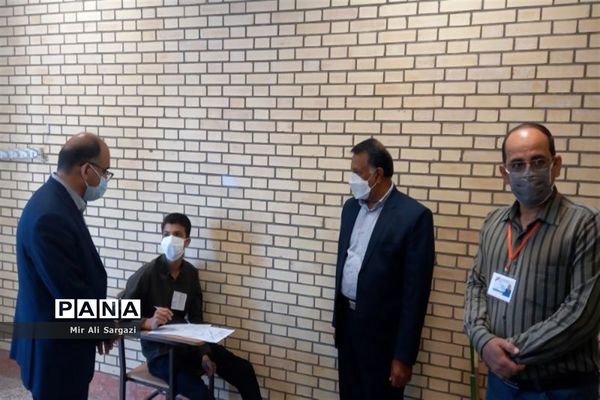 بازدید مدیرکل آموزش و پرورش و معاون دانشگاه علوم پزشکی زاهدان از حوزه‌های امتحانی