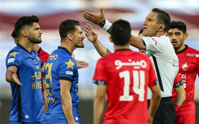 استقلال هنوز شانس قهرمانی در لیگ دارد