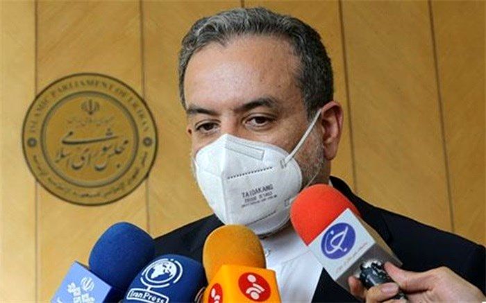 تعامل مثبتی بین مجلس و تیم مذاکره کننده وجود دارد