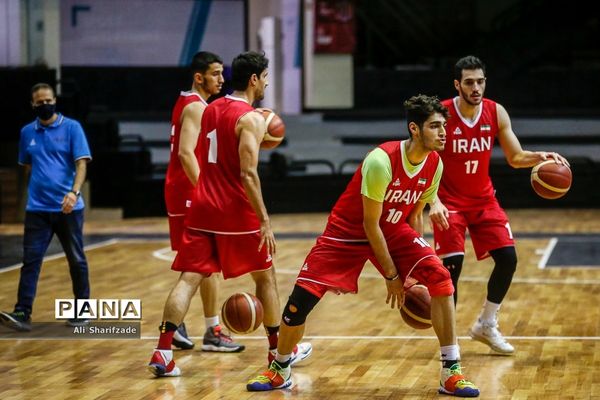 تمرین تیم ملی بسکتبال
