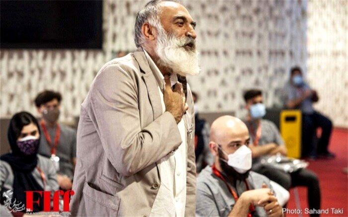 افتتاح نمایشگاه پوستر فیلم‌های دهه ۶۰ و ۷۰ در جشنواره جهانی فیلم فجر