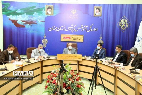 گردهمایی مجازی رای اولی‌های استان سمنان