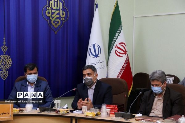 گردهمایی مجازی رای اولی‌های استان سمنان