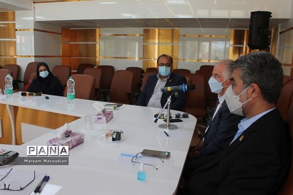 نشست خبری بنیاد خیرین استان بوشهر حامی دانشگاه فرهنگیان