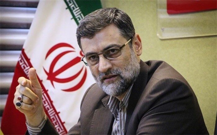 قاضی‌زاده هاشمی: به هر ایرانی بسته غذایی ۳۰۰ هزار تومانی می‌دهم