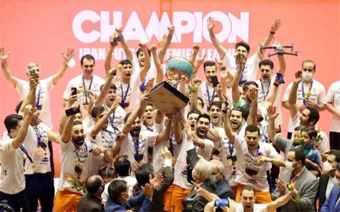 قهرمانی در لیگ برتر فوتسال حق مس سونگون بود و به آن رسیدیم؛ همه می‌دانستند مسئولیت تیم با من است