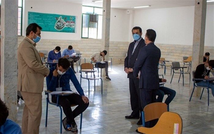 بازدید معاون وزیر آموزش و پرورش از حوزه‌های امتحان نهایی شهرستان محلات