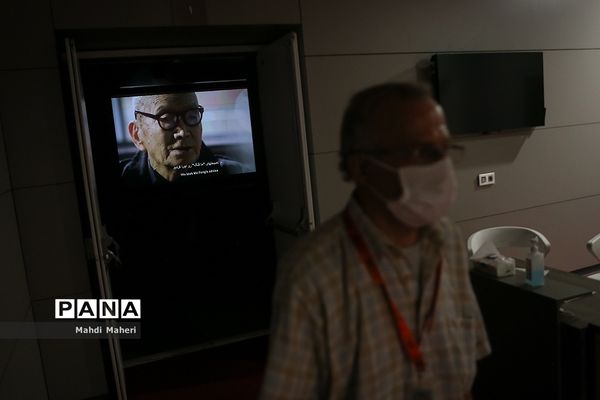 چهارمین روز از سی و هشتمین جشنواره جهانی فیلم فجر