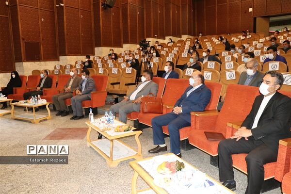 برگزاری نشست قطبی تبیین و بازمهندسی تشکیلات پیشتازان در زنجان