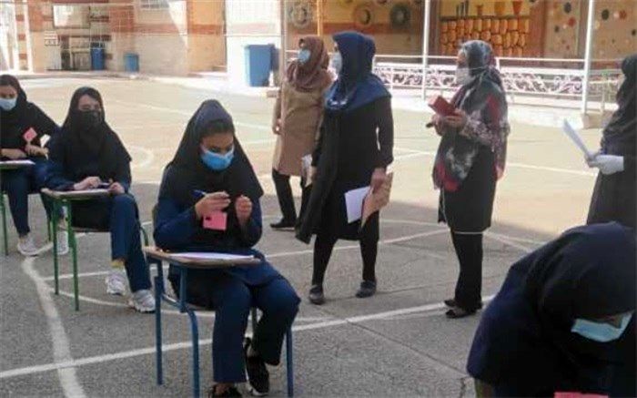 بازدید مستمر از حوزه‌های امتحانات نهایی پایه‌های نهم و دوازدهم شهرستان اسلامشهر