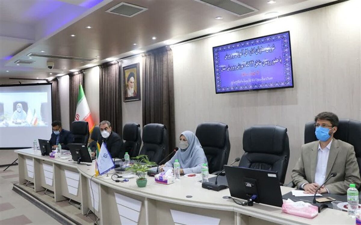 مدیران موفق مدارس تجربیات خود را تبادل کنند