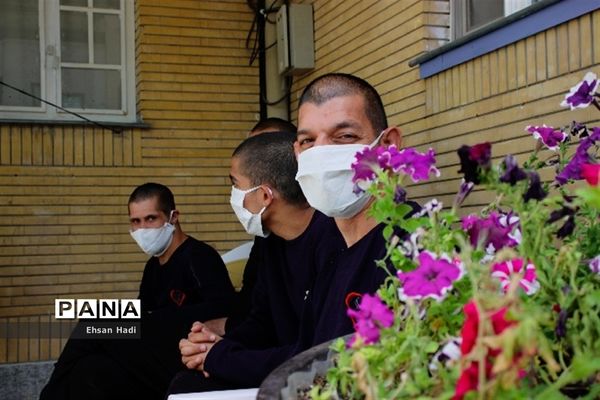 واکسیناسیون کرونا در آسایشگاه شهید بهشتی مشهد