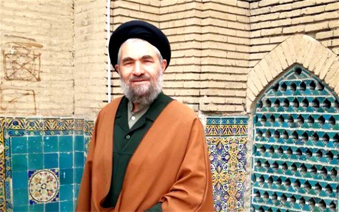 امام جمعه بروجرد: مردم دنبال جناح‌های سیاسی نیستند، خدمتگزار می‌خواهند