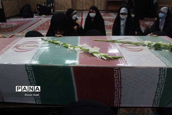 عطر شهدا در مجتمع امام رضا پیچید