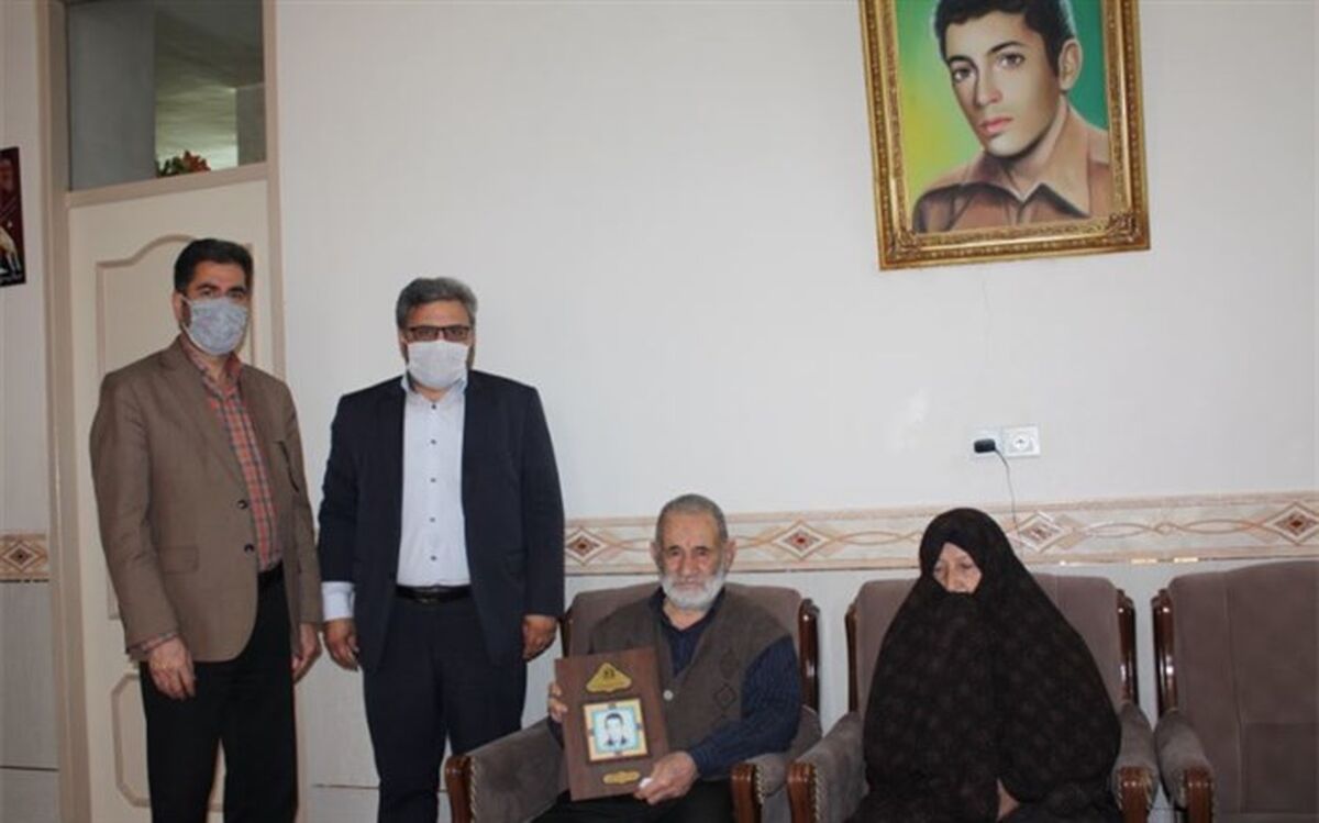دیدار با خانواده معزز شهیدان نقدی و حمزه‌لو