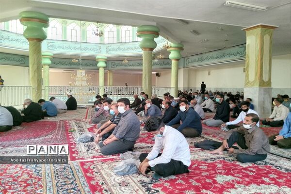 برگزاری مراسم ۱۴ خرداد در نماز جمعه  کاشمر در مصلی مسجد جامع  شهرستان