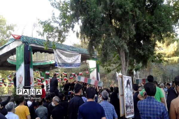 مراسم تشییع پیکر دو شهید گمنام