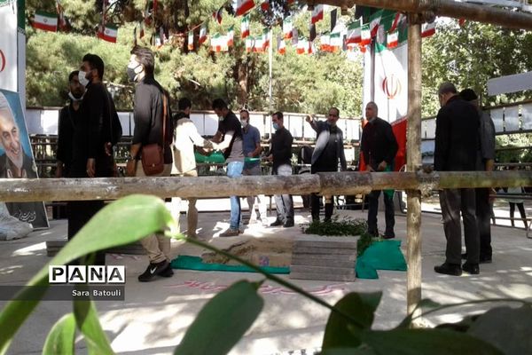 مراسم تشییع پیکر دو شهید گمنام