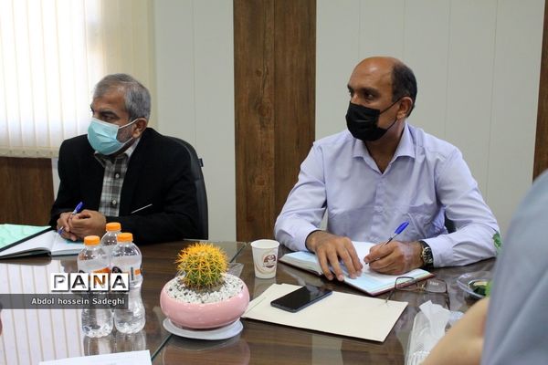 جلسه قطبی مسئولان دبیرخانه طرح دانش‌آموز تراز انقلاب اسلامی  استان بوشهر