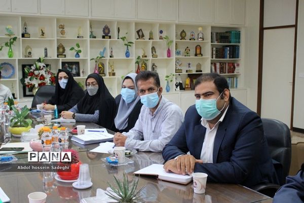 جلسه قطبی مسئولان دبیرخانه طرح دانش‌آموز تراز انقلاب اسلامی  استان بوشهر