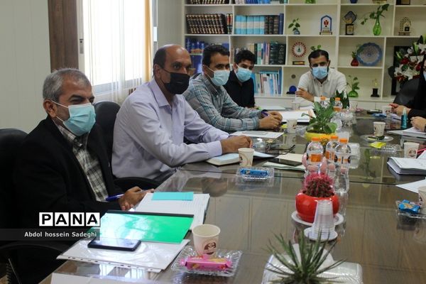 جلسه قطبی مسئولان دبیرخانه طرح دانش‌آموز تراز انقلاب اسلامی  استان بوشهر