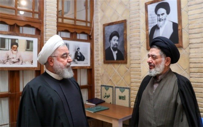 روحانی: مرحوم محتشمی‌پور عمر خویش را صرف تحقق آرمان‌های بلند انقلاب و نظام اسلامی کرد