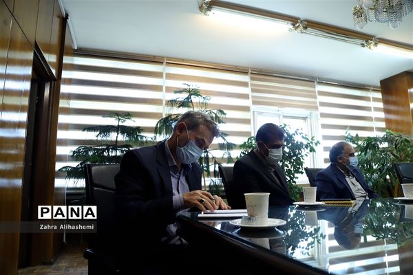 نشست ستاد هماهنگی تبلیغات پویش رای اولی ها