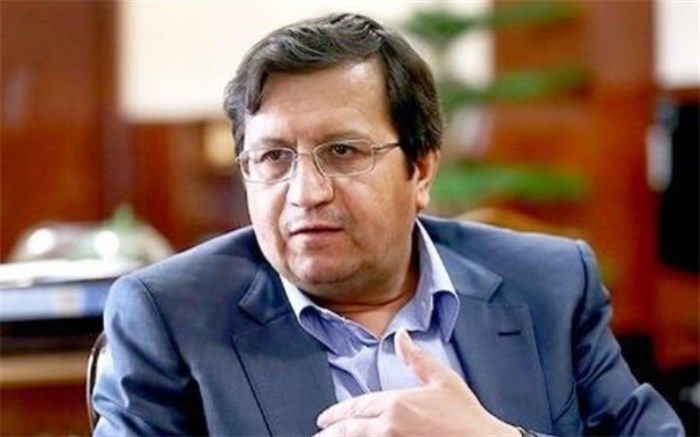 همتی: رشد اقتصادی سالانه کشور باید پنج درصد شود