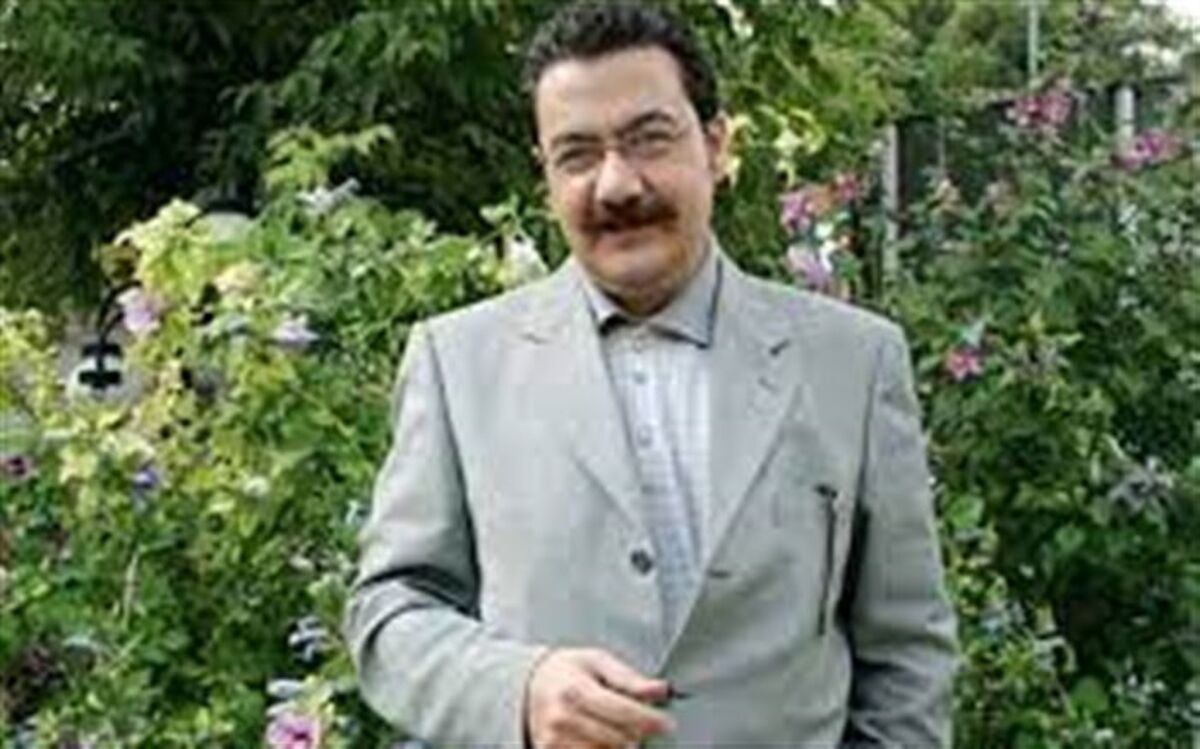 گوینده مشهور خبر: برای شفای خانواده ام دعا کنید