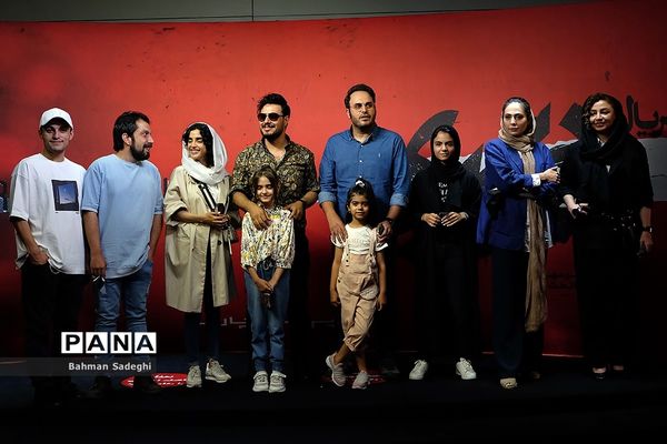 اکران خصوصی  سریال شبکه نمایش خانگی  زخم کاری