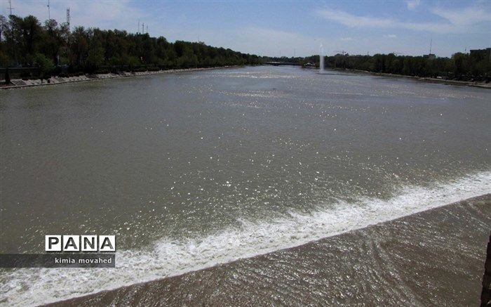 کاهش بارگذاری آب مصرفی بر رودخانه زاینده رود