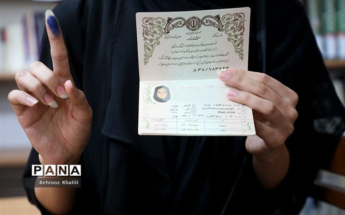 میدان انتخابات نشان دهنده انسجام و استقلال یک ملت است