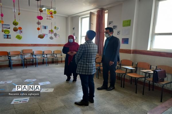 بازدید از مدارس مجری طرح کانون‌های یاریگران زندگی در شهرستان رباط کریم