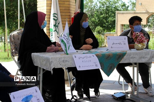 برگزاری مناظره رأی اولی‌ها