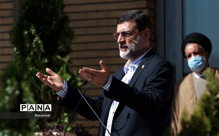 قاضی‌زاده هاشمی: تا آخر انتخابات می‌مانم