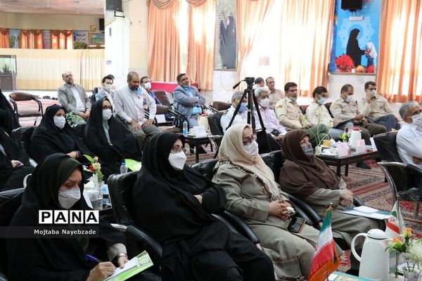 نشست قطبی تبیین بازمهندسی تشکیلات پیشتازان سازمان دانش‌آموزی  در مشهد