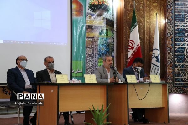 نشست قطبی تبیین بازمهندسی تشکیلات پیشتازان سازمان دانش‌آموزی  در مشهد