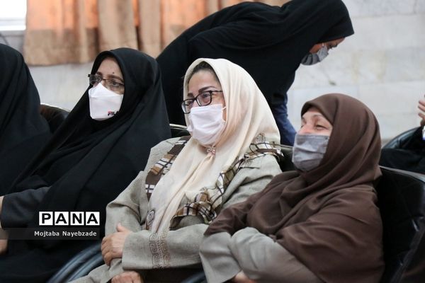 نشست قطبی تبیین بازمهندسی تشکیلات پیشتازان سازمان دانش‌آموزی  در مشهد