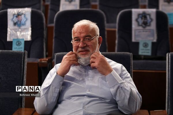 نشست خبری رئیس شورای ائتلاف نیروهای انقلاب
