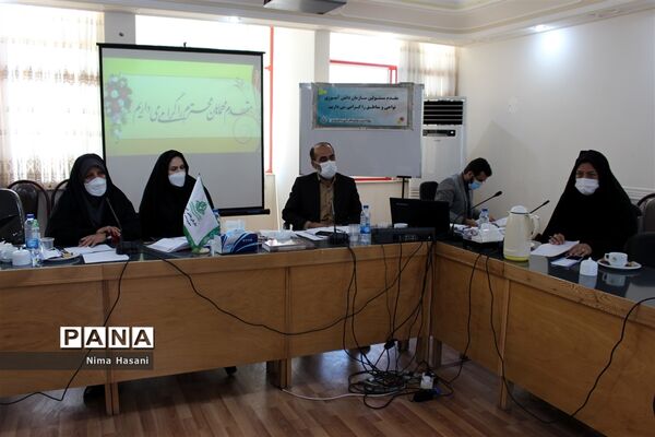 جلسه هماهنگی  مسئولان پیشتازان نواحی و مناطق 14 گانه استان زنجان
